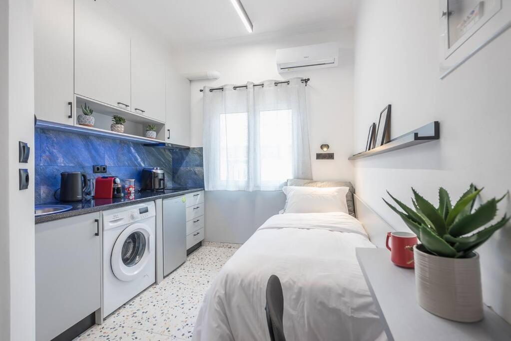 אתונה Tiny Apartment מראה חיצוני תמונה